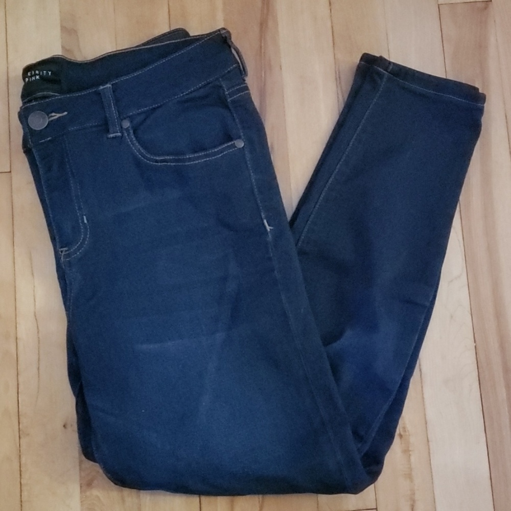 Like New Celebrity Pink Jeans